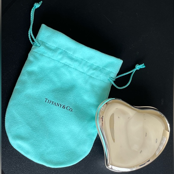 Tiffany & Co. Elsa Peretti Sterling Silver Heart Large - Picture 9 of 12